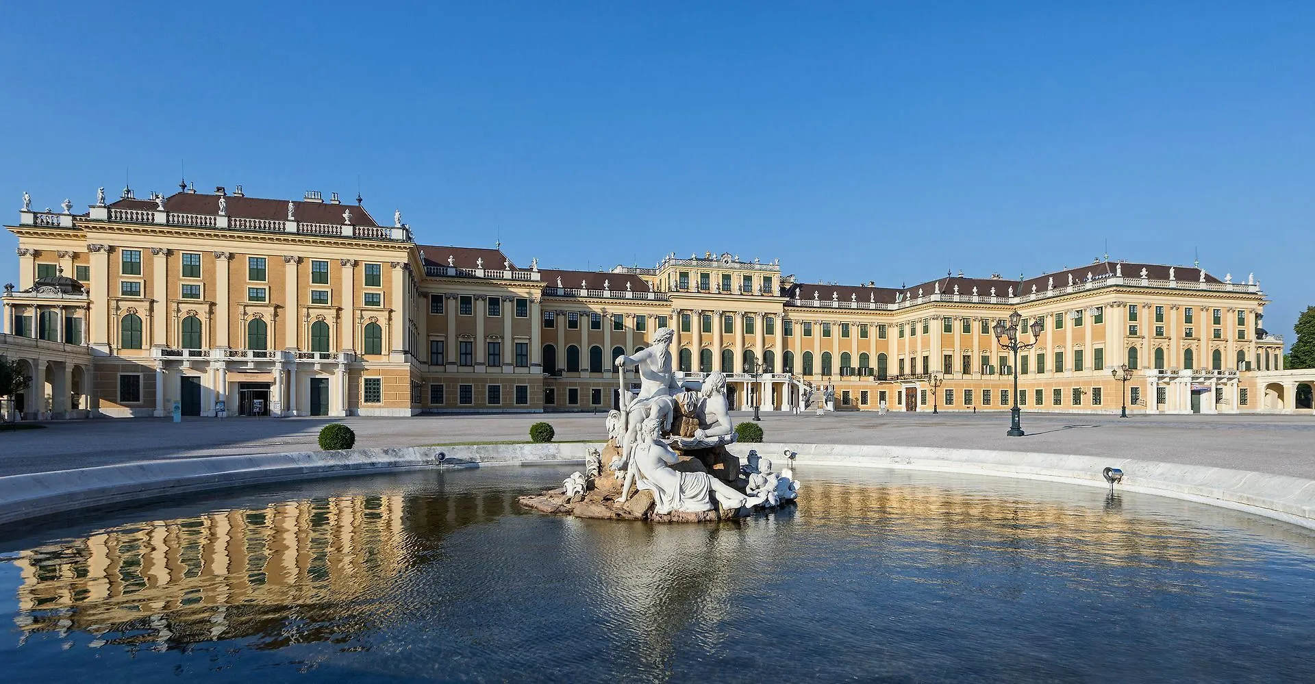 Schloss Schoenbrunn Grand Suite Vienna